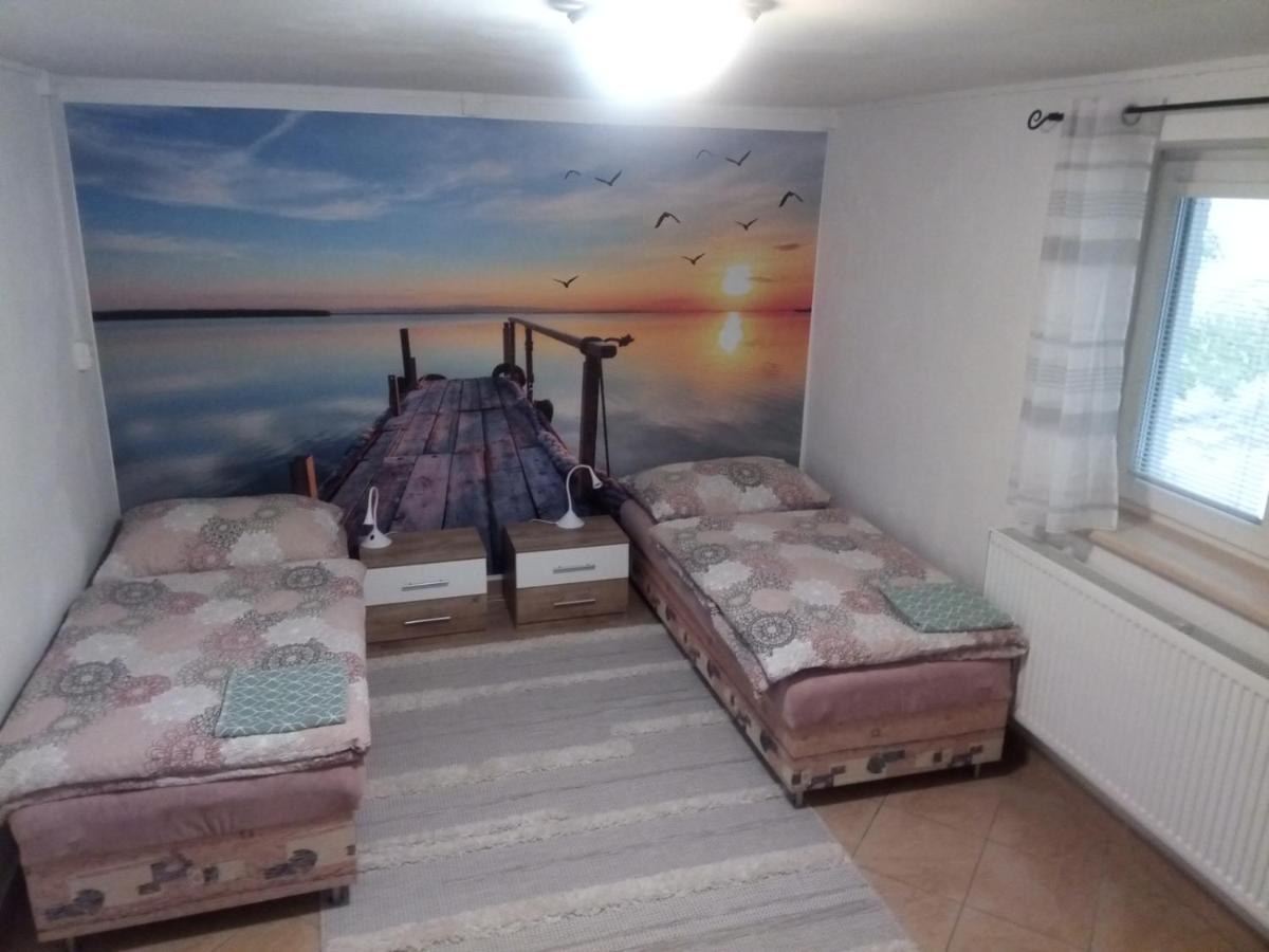 Apartman U Zlateho Krizku Велке-Мезиржичи Экстерьер фото