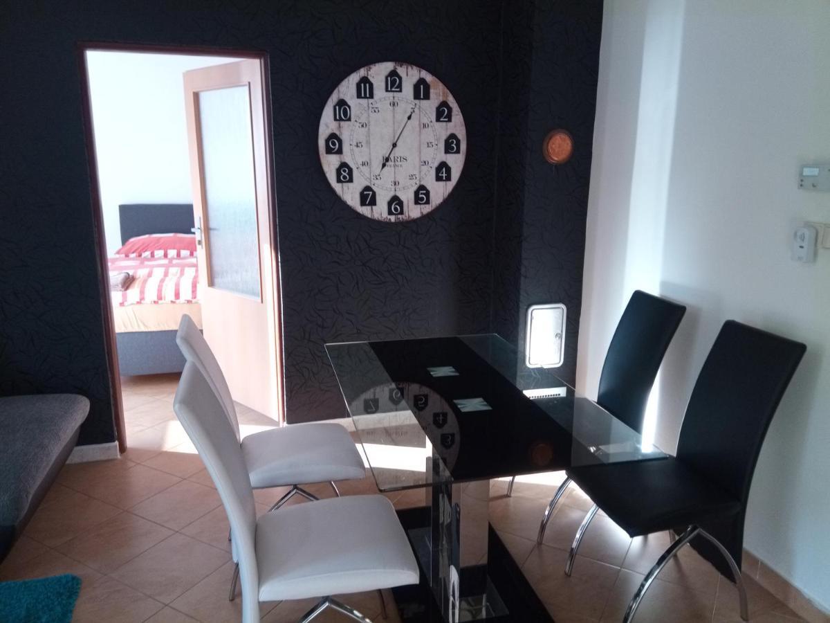 Apartman U Zlateho Krizku Велке-Мезиржичи Экстерьер фото